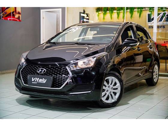 HYUNDAI HB20 1.0 COMFORT 12V FLEX 4P MANUAL
